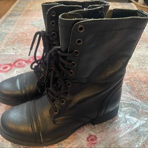 Steve Madden Black Leather Troopa Combat Lace Up Boots Sz 7 Booties